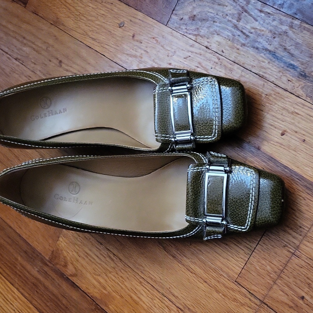 Cole Haan Green Patent Mid Heel Pumps